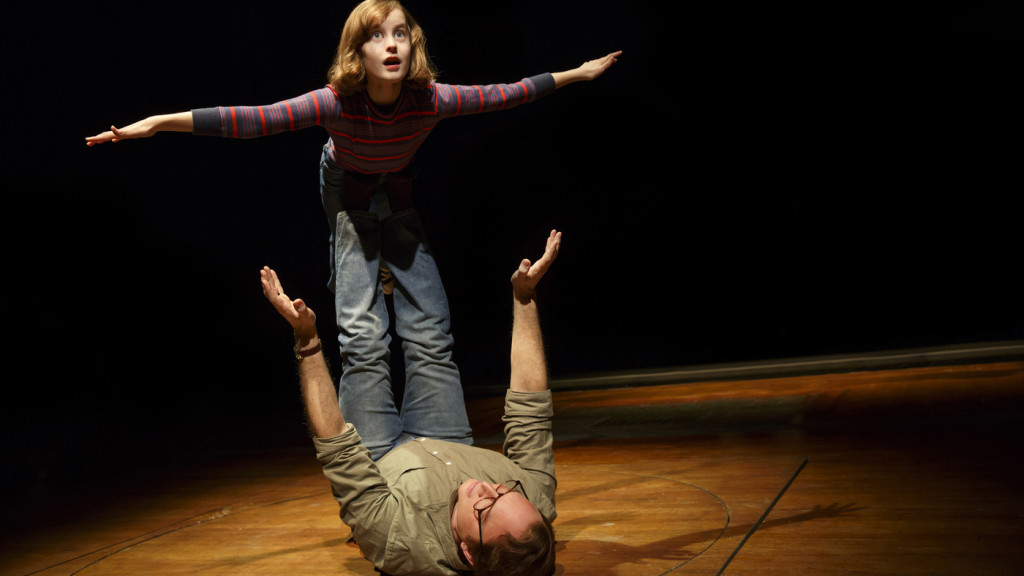 Sydney Lucas as Small Alison and Michael Cerveris as her father in the new production of Fun Home.</e